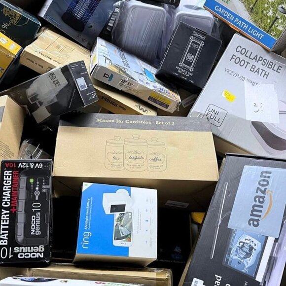 🎁 Amazon Mystery Box Gift Bundles Brand New Items Overstock Liquidation Boxes - Picture 3 of 6